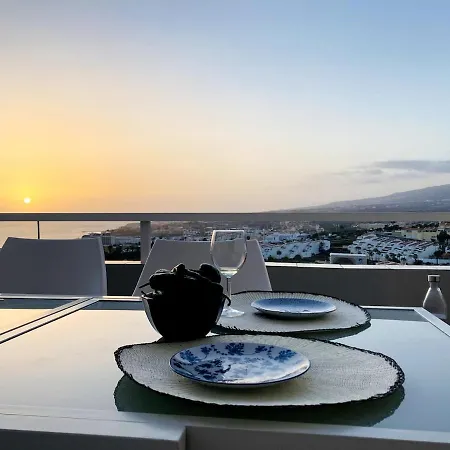Arnold's Ocean View, Air Conditioner, Apartment *