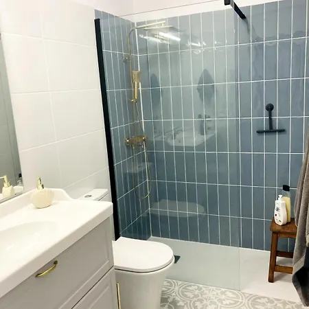 Апартаменти Arnold's Ocean View, Air Conditioner,