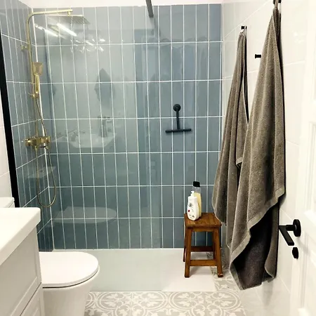 Arnold's Ocean View, Air Conditioner, Apartamento